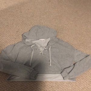 cropped hoodie